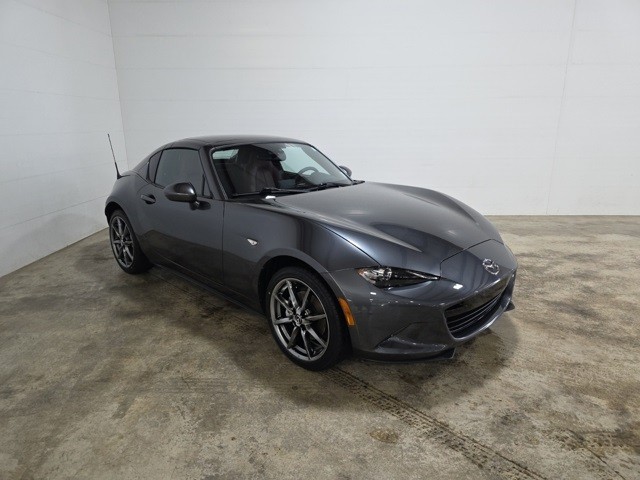 Mazda MX-5 Miata RF Vehicle Image 03