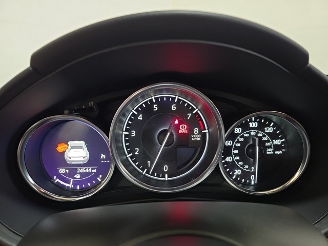Mazda MX-5 Miata RF Vehicle Image 13