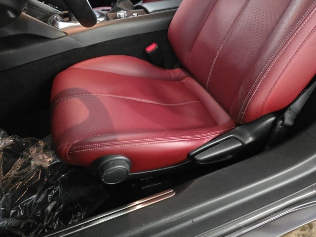 Mazda MX-5 Miata RF Vehicle Image 21