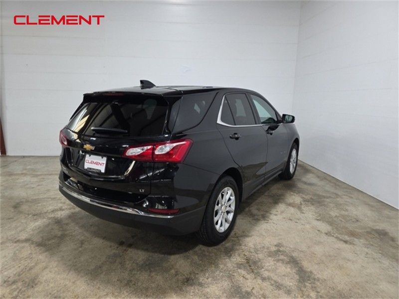 Chevrolet Equinox Vehicle Image 06