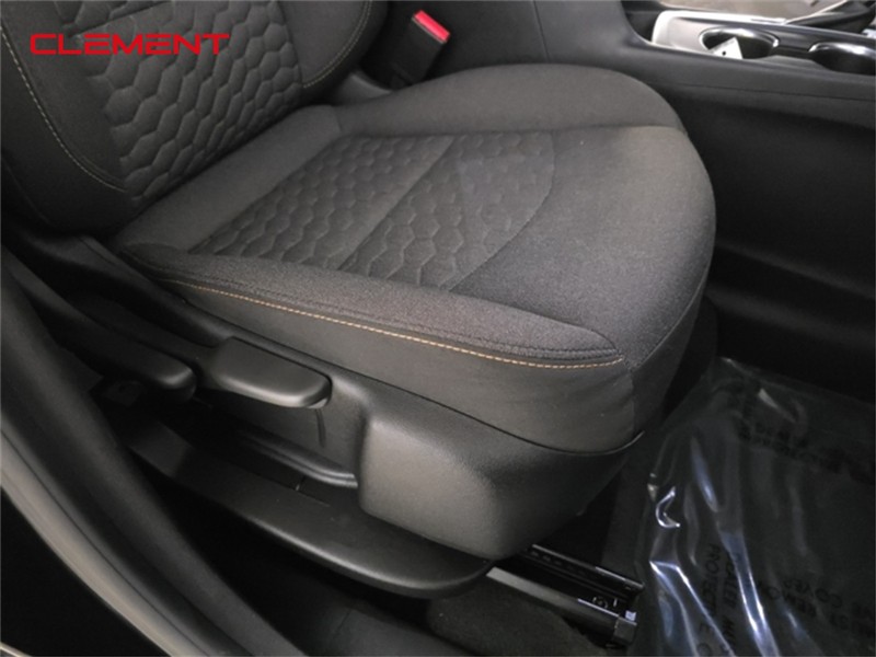 Chevrolet Equinox Vehicle Image 28