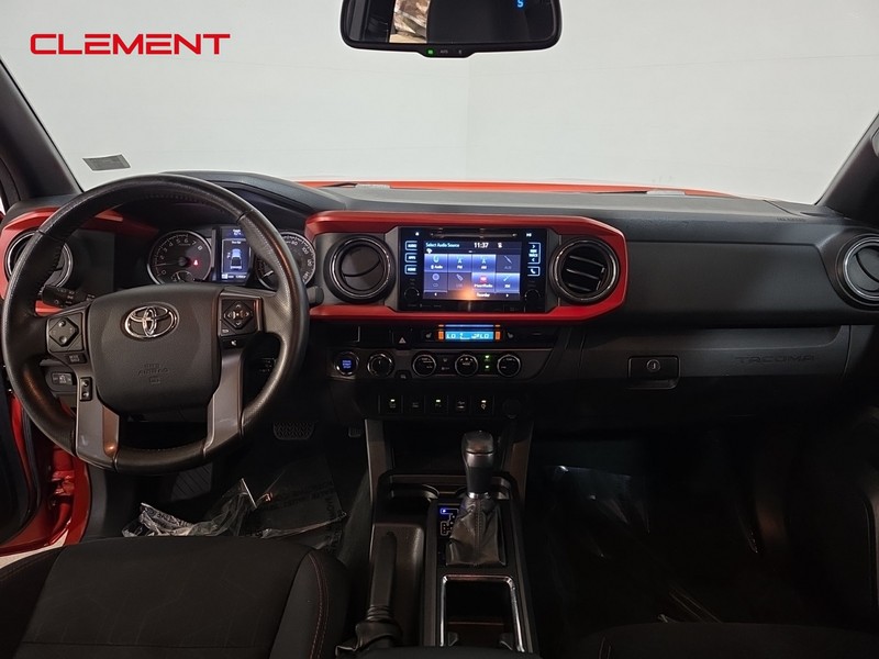 Toyota Tacoma Vehicle Image 29