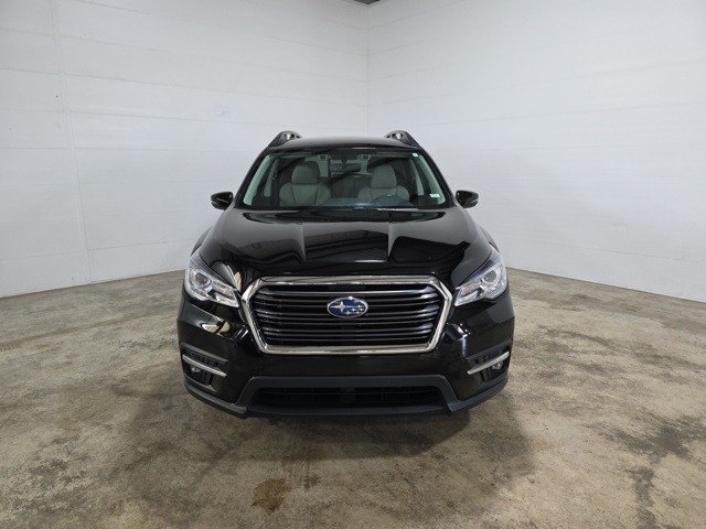 Subaru Ascent Vehicle Image 02