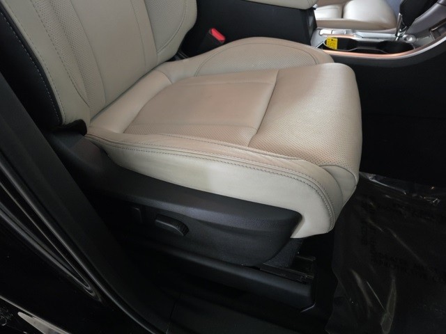 Subaru Ascent Vehicle Image 32