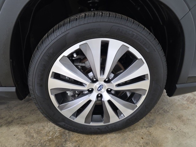 Subaru Ascent Vehicle Image 35