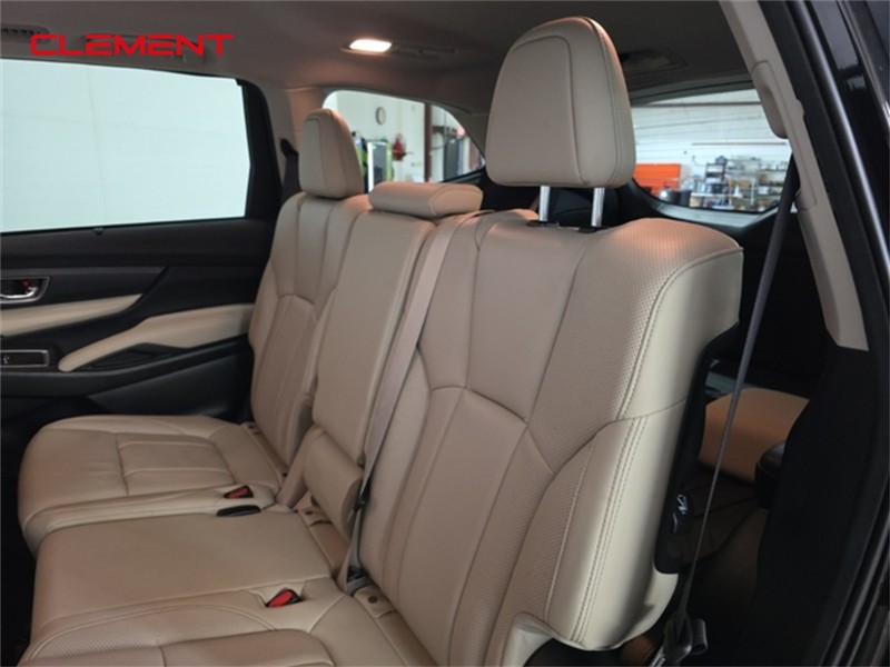Subaru Ascent Vehicle Image 28