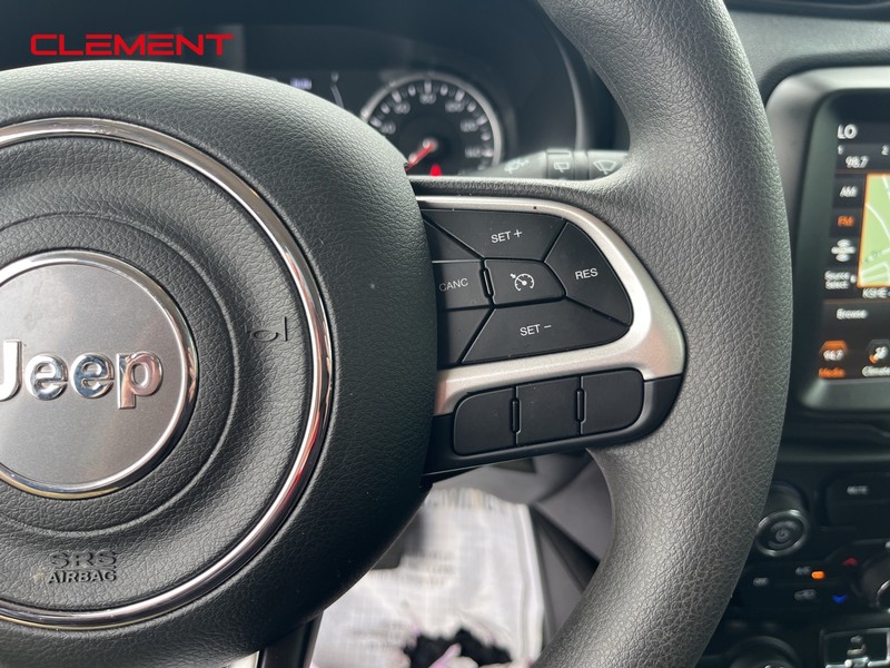 Jeep Renegade Vehicle Image 06