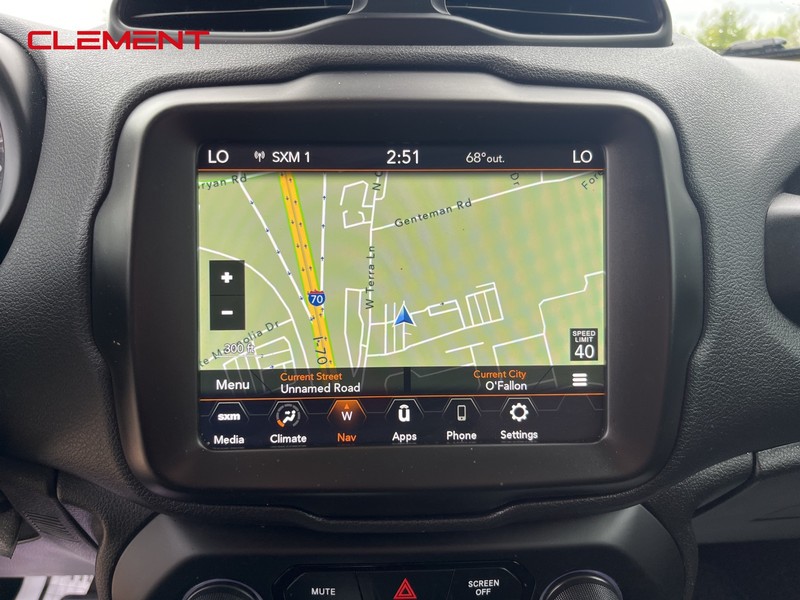 Jeep Renegade Vehicle Image 17