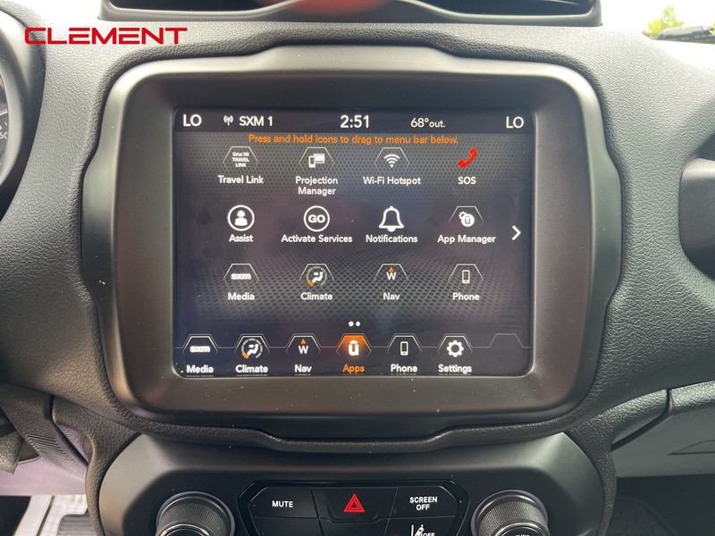 Jeep Renegade Vehicle Image 18