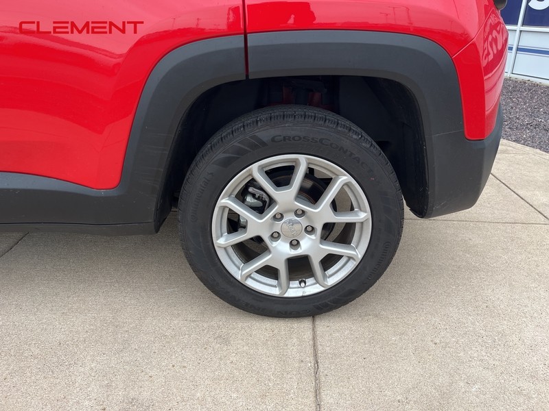Jeep Renegade Vehicle Image 36