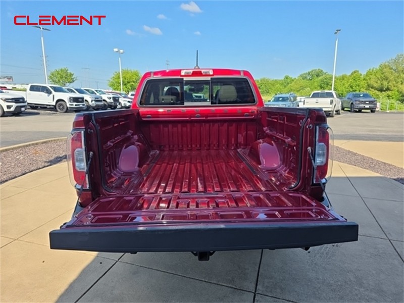 GMC Canyon Vehicle Image 09