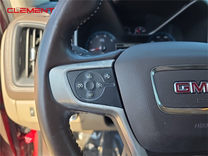 GMC Canyon Vehicle Image 12