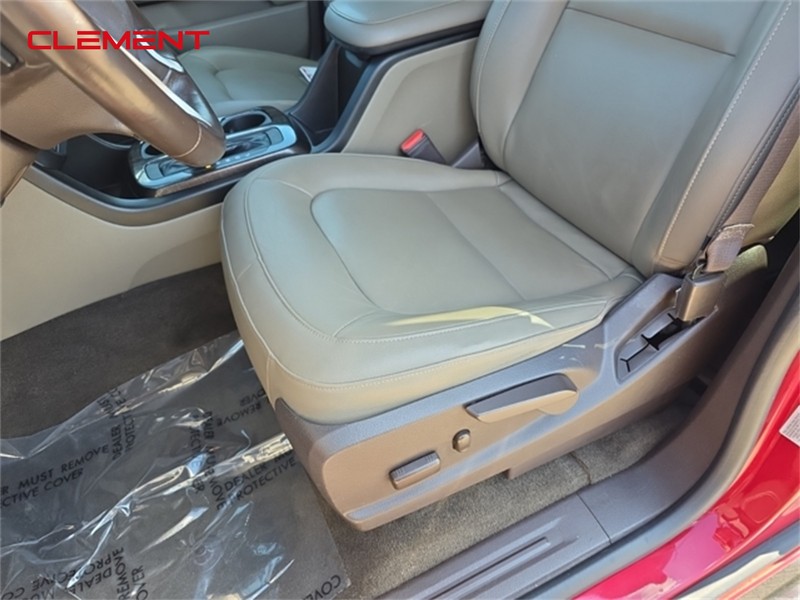 GMC Canyon Vehicle Image 20