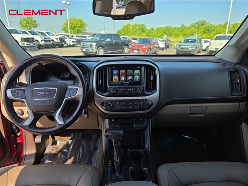 GMC Canyon Vehicle Image 25