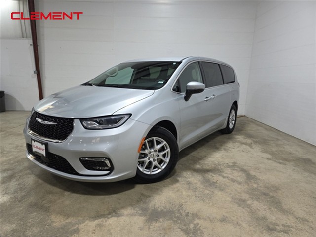 more details - chrysler pacifica
