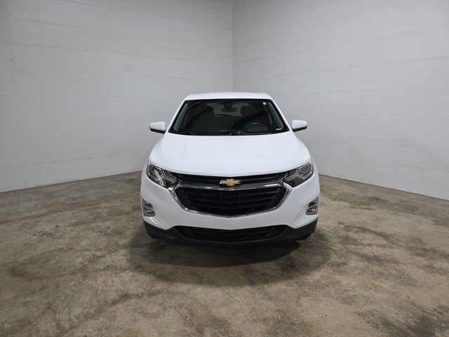 Chevrolet Equinox Vehicle Image 02
