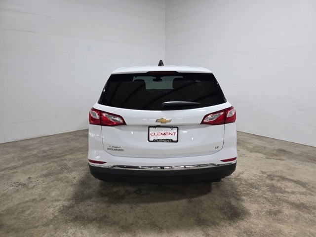 Chevrolet Equinox Vehicle Image 07