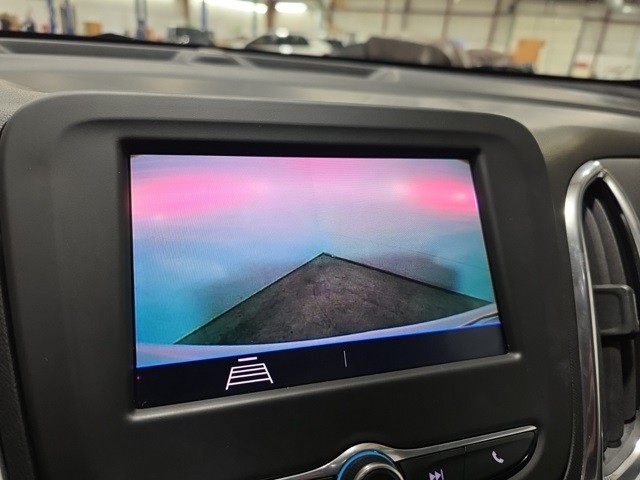 Chevrolet Equinox Vehicle Image 15