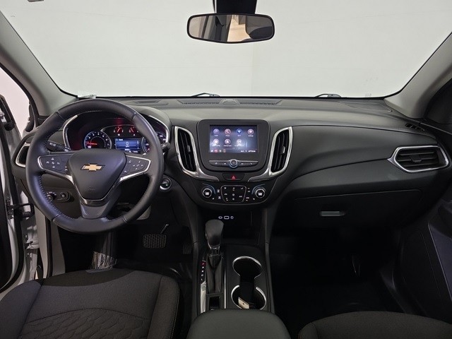 Chevrolet Equinox Vehicle Image 26