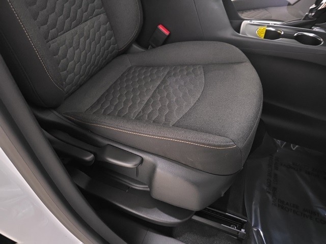 Chevrolet Equinox Vehicle Image 28