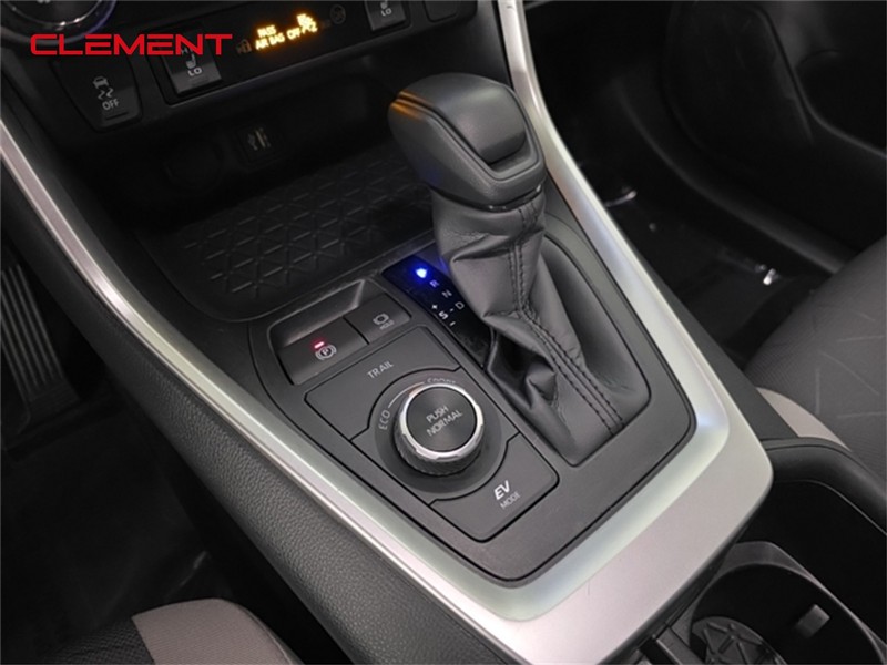 Toyota RAV4 Vehicle Image 19