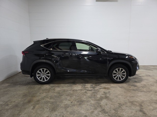 Lexus NX Vehicle Image 05