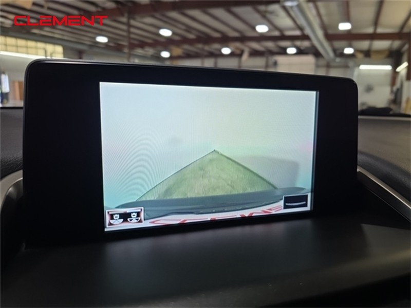 Lexus NX Vehicle Image 15