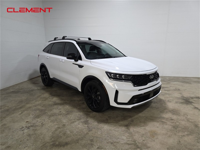 Kia Sorento Vehicle Image 03