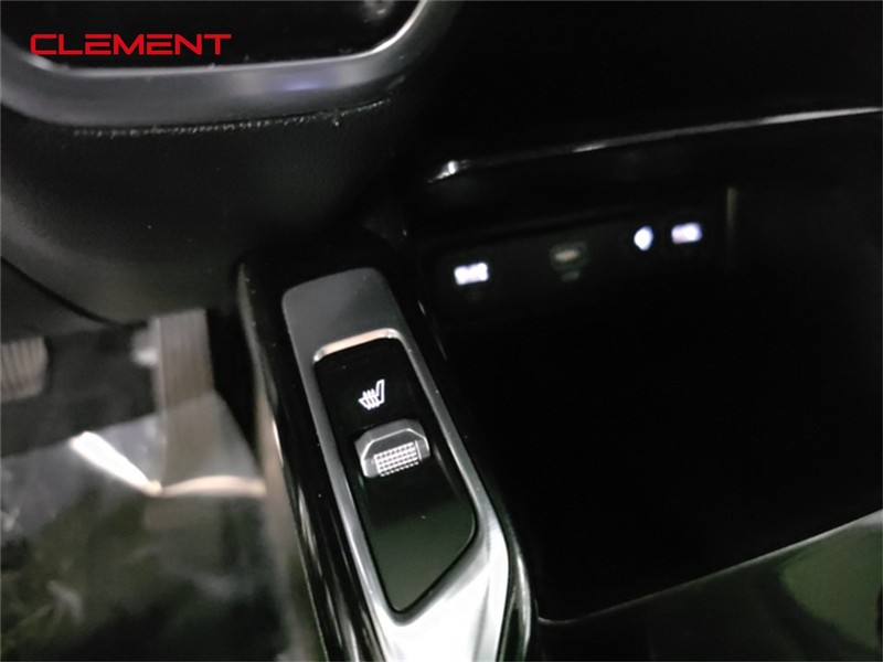 Kia Sorento Vehicle Image 17