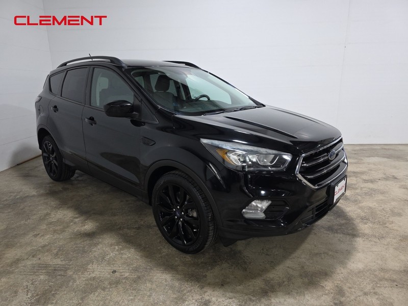Ford Escape Vehicle Image 03
