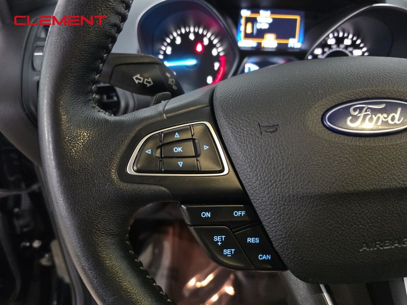 Ford Escape Vehicle Image 12