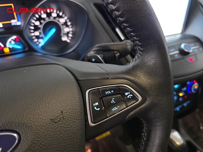 Ford Escape Vehicle Image 13