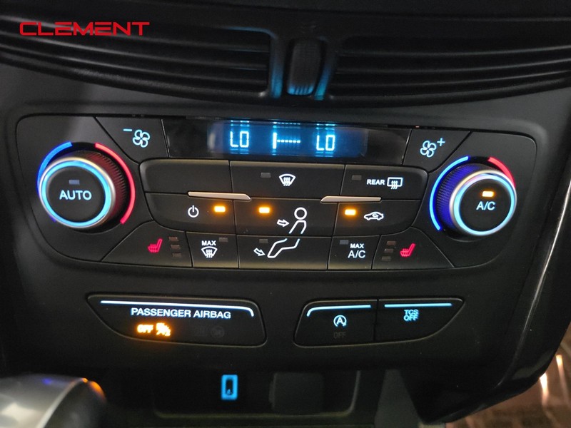 Ford Escape Vehicle Image 18