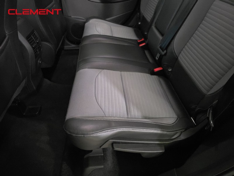 Ford Escape Vehicle Image 27