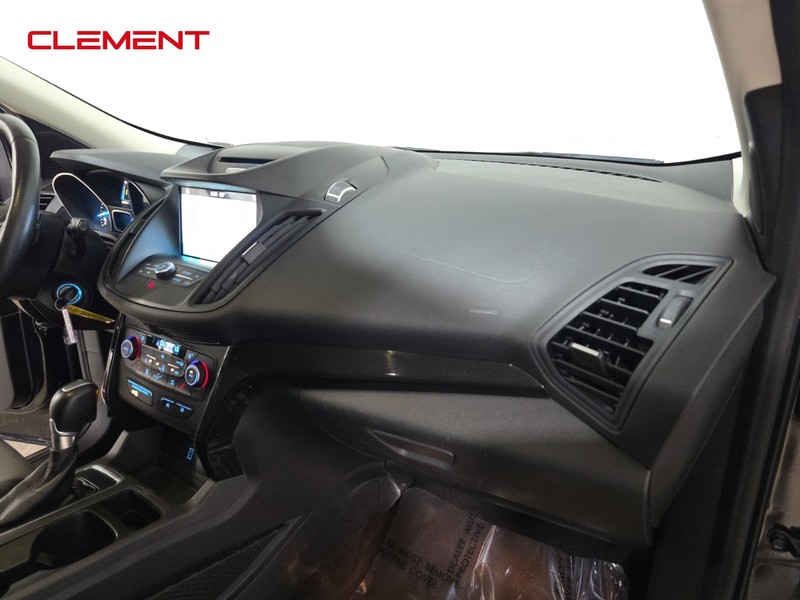 Ford Escape Vehicle Image 31