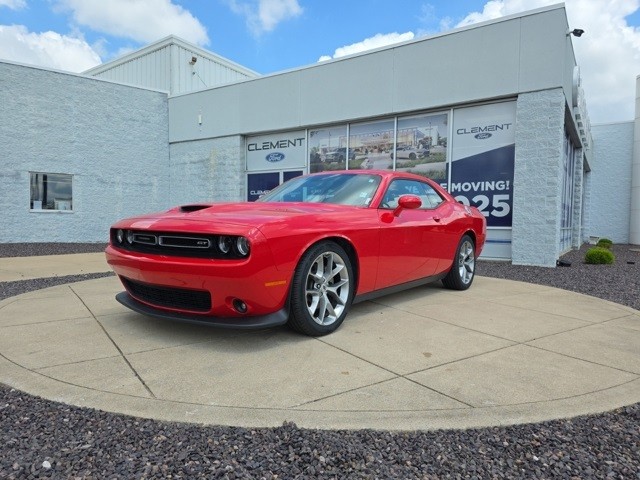 more details - dodge challenger