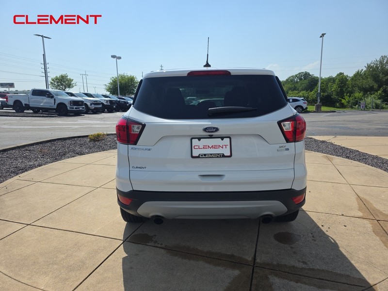 Ford Escape Vehicle Image 07