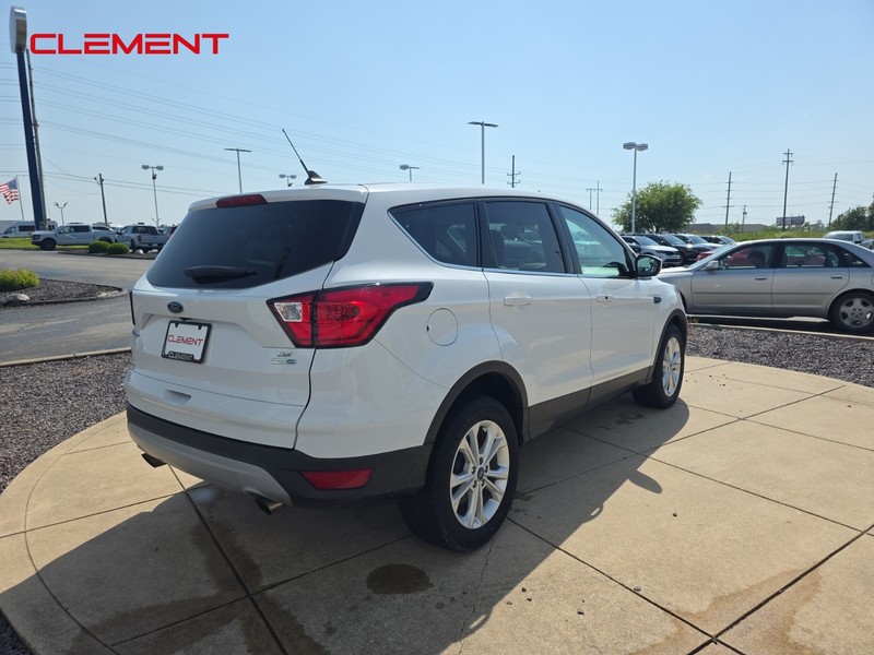 Ford Escape Vehicle Image 08