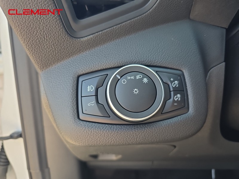 Ford Escape Vehicle Image 09