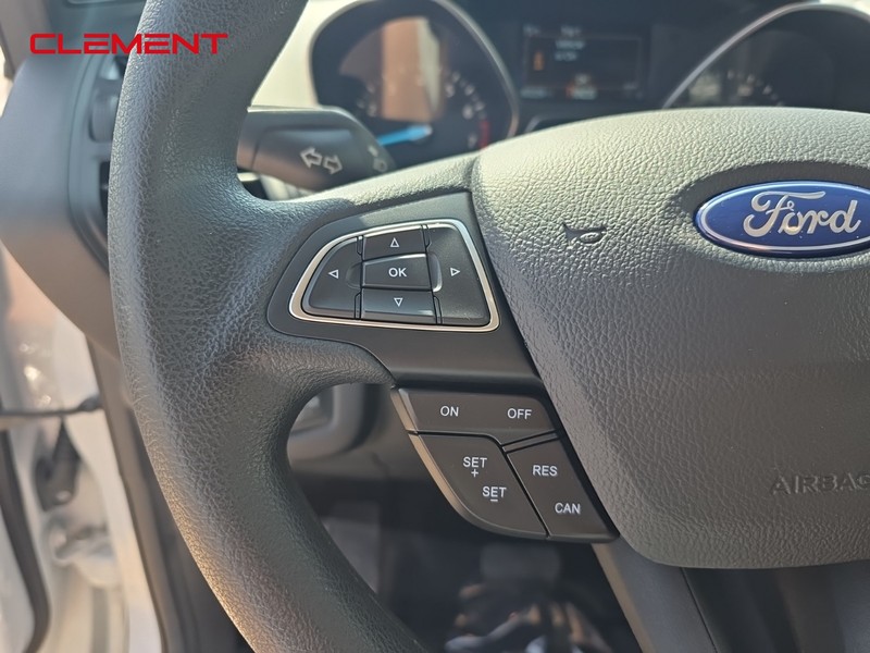 Ford Escape Vehicle Image 10