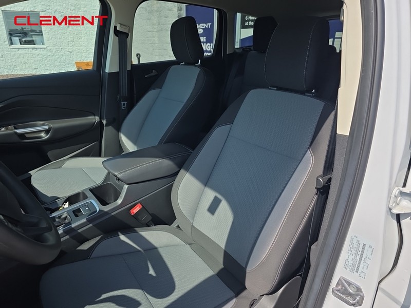 Ford Escape Vehicle Image 22