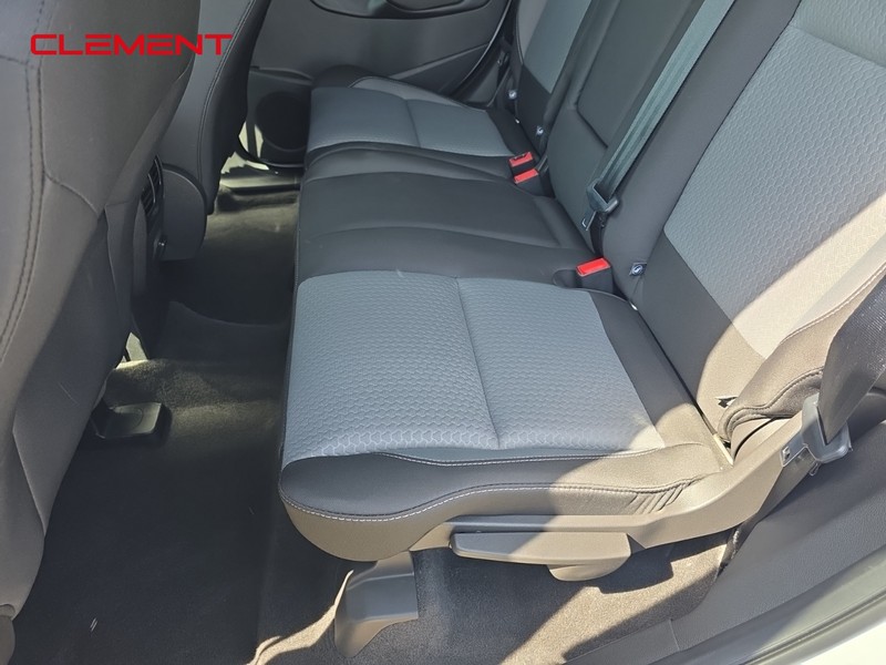 Ford Escape Vehicle Image 24