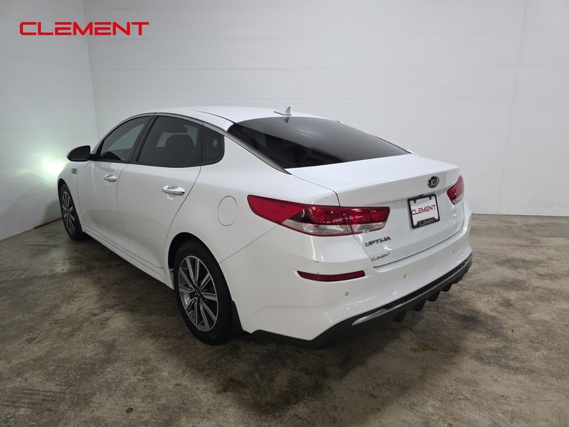 Kia Optima Vehicle Image 08