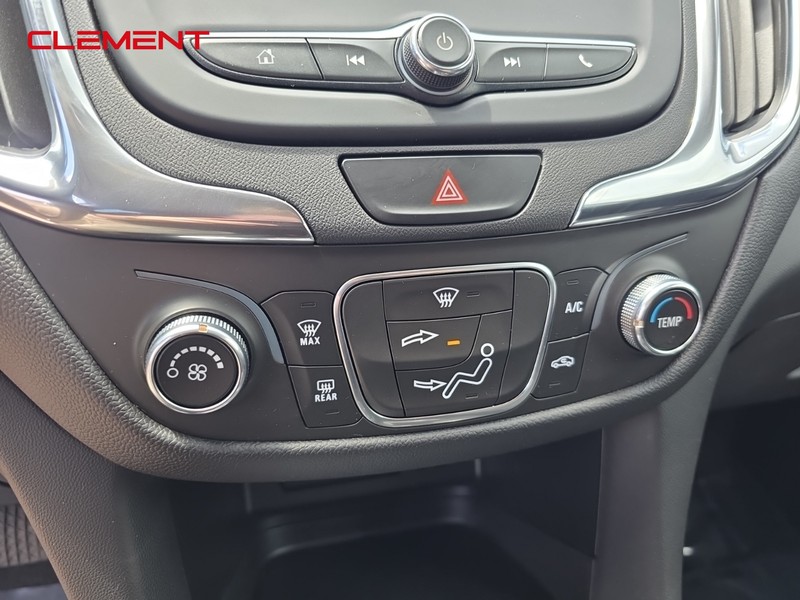 Chevrolet Equinox Vehicle Image 17