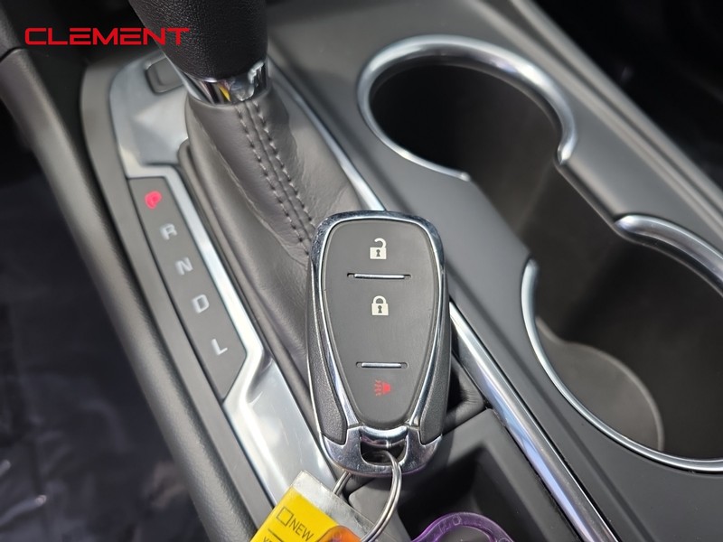 Chevrolet Equinox Vehicle Image 19