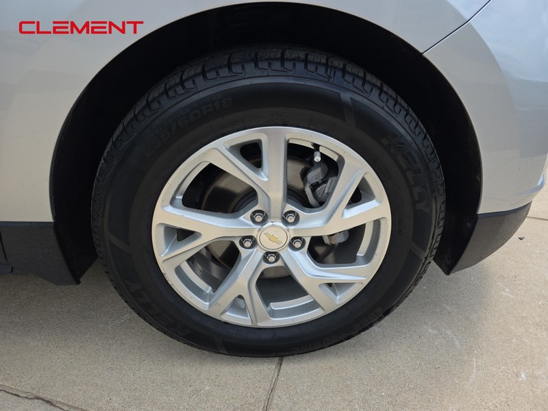 Chevrolet Equinox Vehicle Image 30