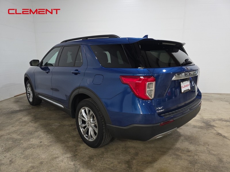 Ford Explorer Vehicle Image 08