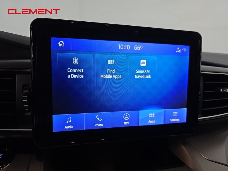 Ford Explorer Vehicle Image 14