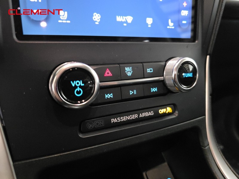Ford Edge Vehicle Image 21