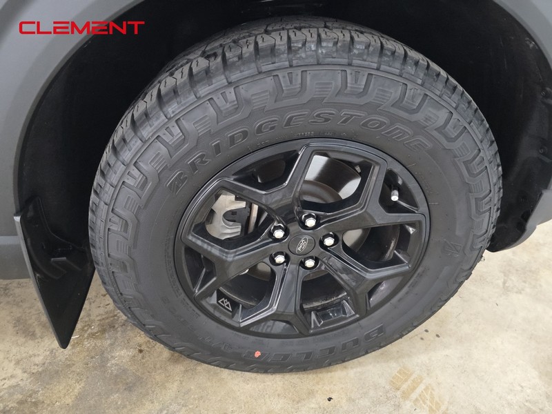 Ford Explorer Vehicle Image 37